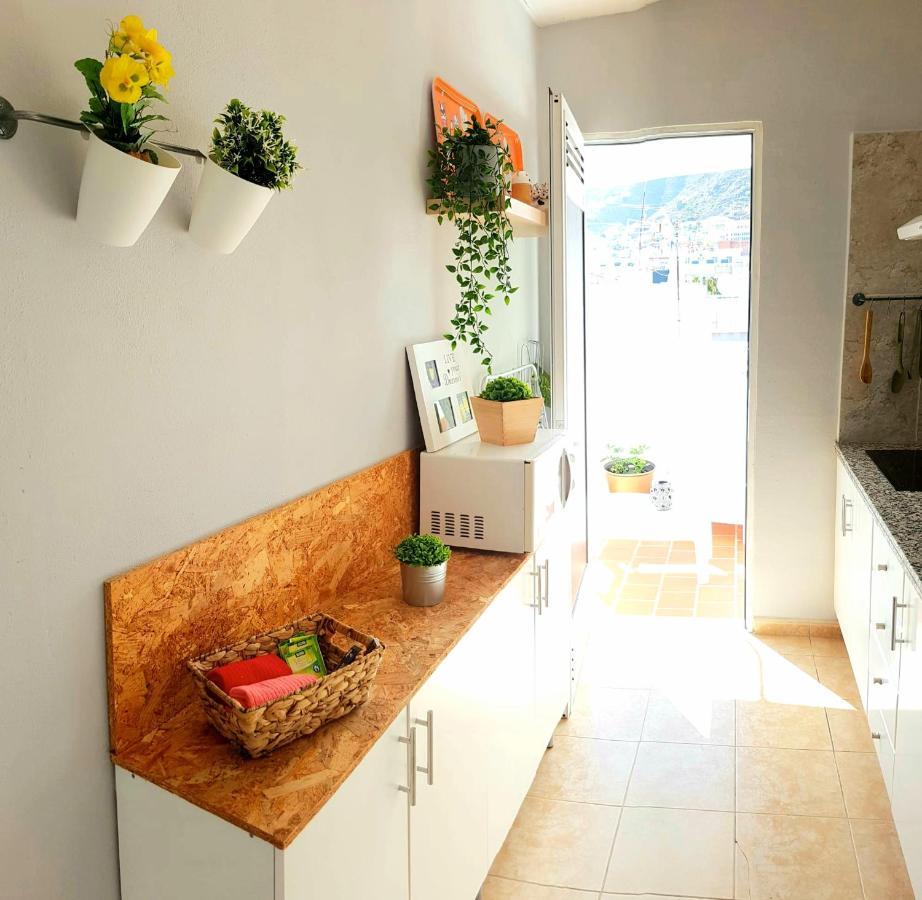Atico En El Corazon De Santa Cruz/ Cozy Penthouse Apartment Екстериор снимка